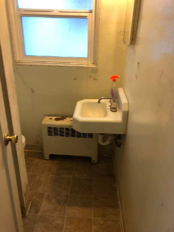 Bathroom condition before renovation